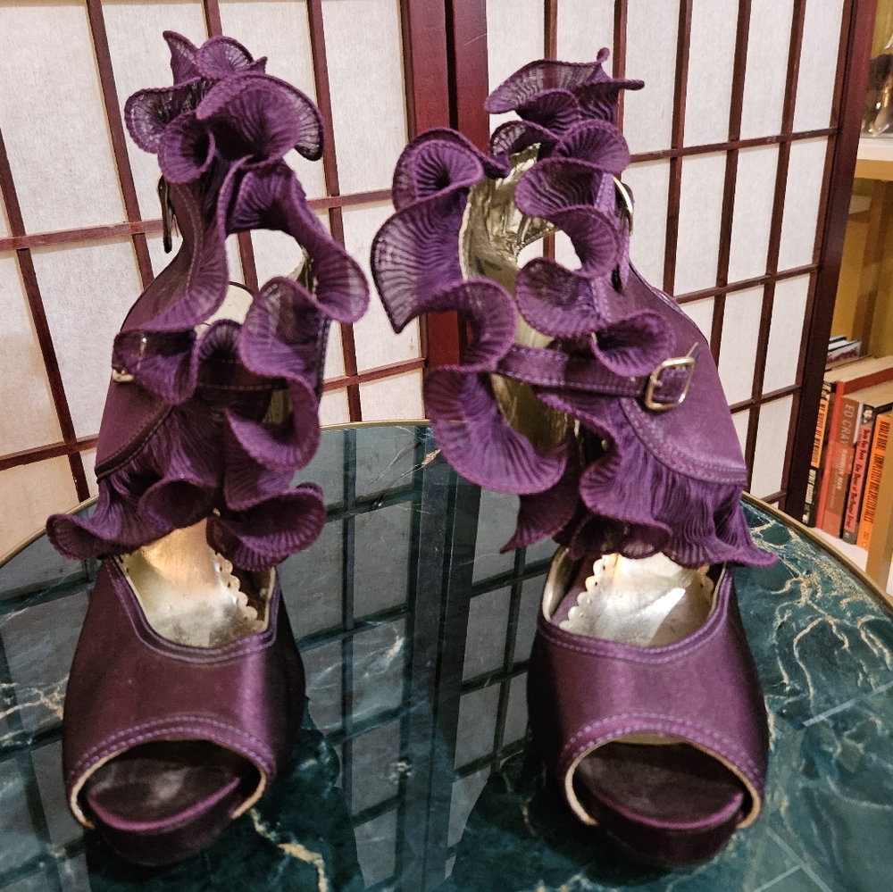 Purple Platform Heels with Ruffles - Picture 2 of 4